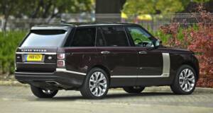 Image 13/50 of Land Rover Range Rover V8 SV Autobiography (2018)