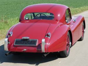 Immagine 5/18 di Jaguar XK 120 FHC (1952)