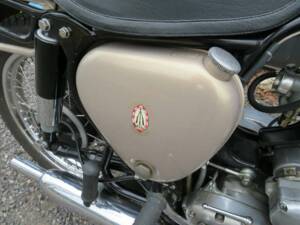 Image 30/44 de BSA A 10 Golden Flash (1960)