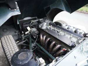 Afbeelding 14/18 van Jaguar E-Type (1970)