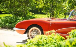 Image 5/51 of Chevrolet Corvette (1960)