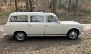 Image 4/18 of Peugeot 403 Familiale (1958)