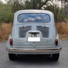 Obraz 7/8 pojazdu FIAT 600 (1955)