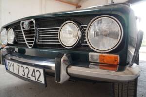 Image 65/83 of Alfa Romeo 1750 Berlina (1970)