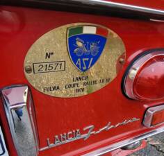 Image 11/15 of Lancia Fulvia Rallye HF 1.6 (1970)