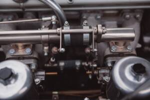 Image 44/99 of Aston Martin DB 6 Volante (1968)