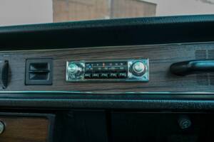 Image 37/45 of Volvo 164 E (1972)