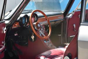 Image 3/24 of Alfa Romeo 1750 GT Veloce (1971)