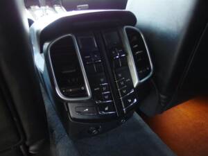 Imagen 76/97 de Porsche Cayenne Turbo (2011)
