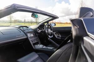 Immagine 46/49 di Lamborghini Gallardo Spyder (2007)