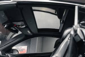 Image 31/31 of Mercedes-Benz SL 55 AMG (2003)