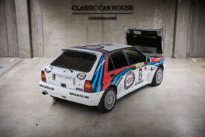 Afbeelding 97/98 van Lancia Delta HF Integrale Evoluzione I &quot;Martini 6&quot; (1992)