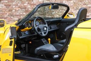 Image 25/50 of Porsche 911 Speedster (1993)