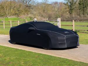 Image 76/80 of Aston Martin Vanquish (2013)