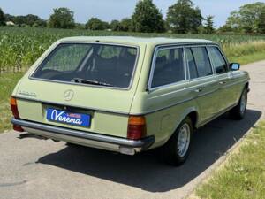 Bild 10/21 von Mercedes-Benz 300 TD (1978)