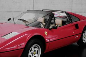 Bild 43/50 von Ferrari 308 GTS (1979)