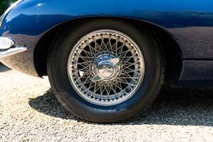 Bild 27/50 von Jaguar XK-E (1967)