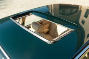 Image 22/50 de Daimler XJ 6 4.0 (1991)