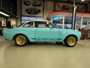 Bild 6/100 von Alfa Romeo 1750 GT Veloce (1968)