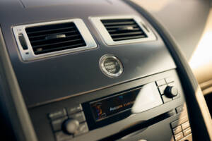 Bild 10/14 von Aston Martin V8 Vantage (2007)