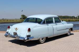 Image 13/43 of Cadillac 62 Sedan (1953)