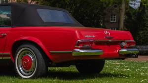 Image 15/64 de Mercedes-Benz 280 SL (1969)