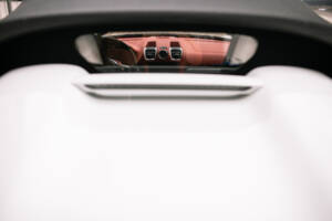 Image 31/70 of Porsche Boxster Spyder (2015)