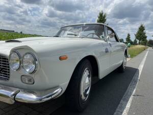 Image 4/8 of Lancia Flaminia GT 2.5 3C Touring (1962)