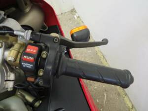 Bild 15/47 von Ducati 916 Strada (1994)