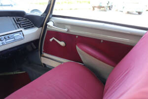 Image 28/50 of Citroën ID 21 Break (1967)