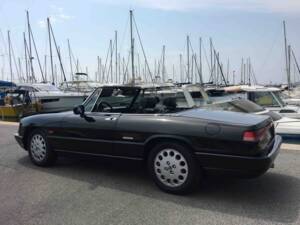 Immagine 49/55 di Alfa Romeo 2.0 Spider (1993)
