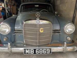 Bild 26/27 von Mercedes-Benz 190 b (1961)