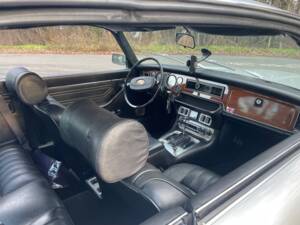Image 16/20 de Jaguar XJ 6 C 4.2 (1975)