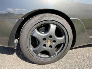 Image 27/73 de Porsche 968 (1992)