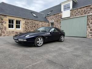 Image 14/43 of Porsche 928 GTS (1994)