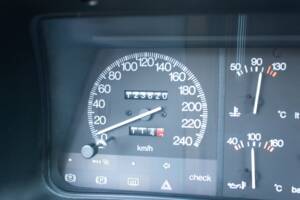 Bild 3/7 von Lancia Thema I.E. Turbo (1986)