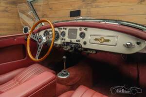 Imagen 7/19 de MG MGA 1500 (1956)