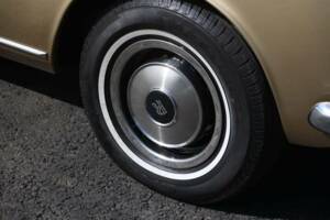 Image 44/50 de Rolls-Royce Corniche I (1974)