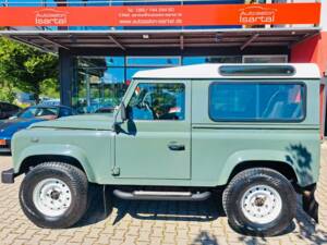 Bild 1/14 von Land Rover Defender 90 (2015)