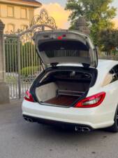Obraz 5/8 pojazdu Mercedes-Benz CLS 63 AMG (2013)
