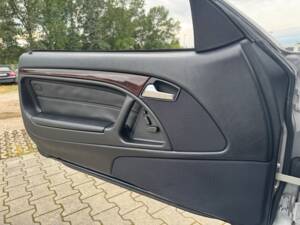 Bild 28/82 von Mercedes-Benz SL 320 (1995)
