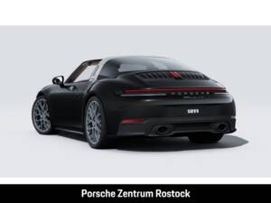 Image 3/14 of Porsche 911 Carrera 4S (1900)