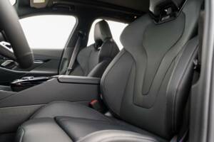 Image 6/16 of BMW M5 Touring (2025)