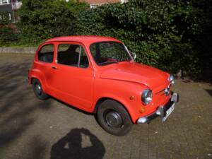 Image 6/32 of SEAT 600 D (1972)