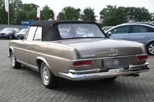 Bild 8/11 von Mercedes-Benz 280 SE (1967)