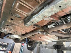 Image 31/40 of Ford Shelby GT 350 (1966)