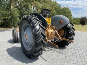 Image 5/8 of Massey-Ferguson MF 35 (1957)