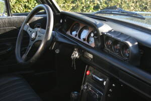Image 45/69 of BMW 2002 (1974)