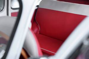 Image 22/47 of Abarth Fiat 850 TC (1965)