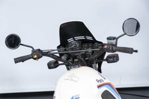 Image 47/50 de BMW DUMMY (1985)